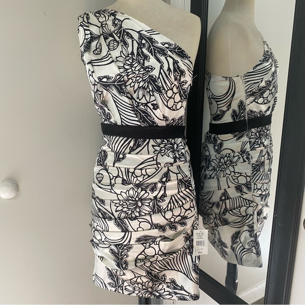 One shoulder party dress - Picture 2 of 12
